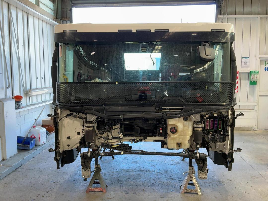 Photo '9' of Scania G560 B8X4HA-5767791 Cab Chassis