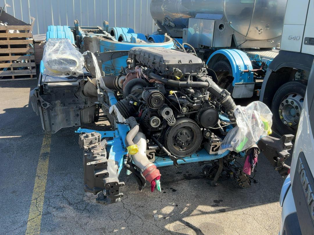 Photo '3' of Scania G560 B8X4HA-5767791 Cab Chassis