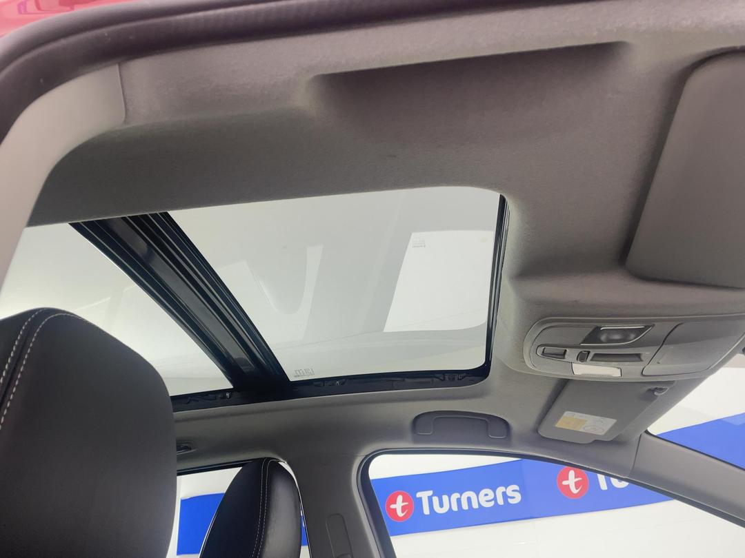 Photo '31' of Suzuki S-Cross