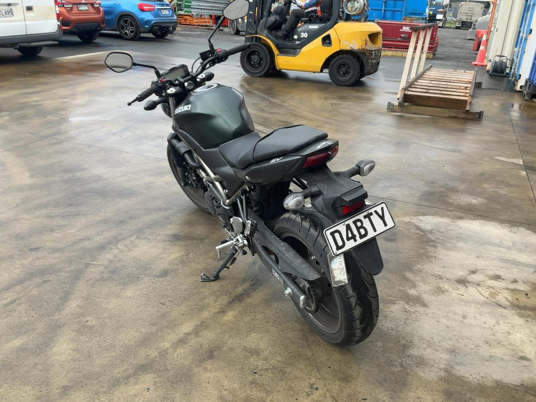 Photo '5' of Suzuki SV650 AUM5 Lams