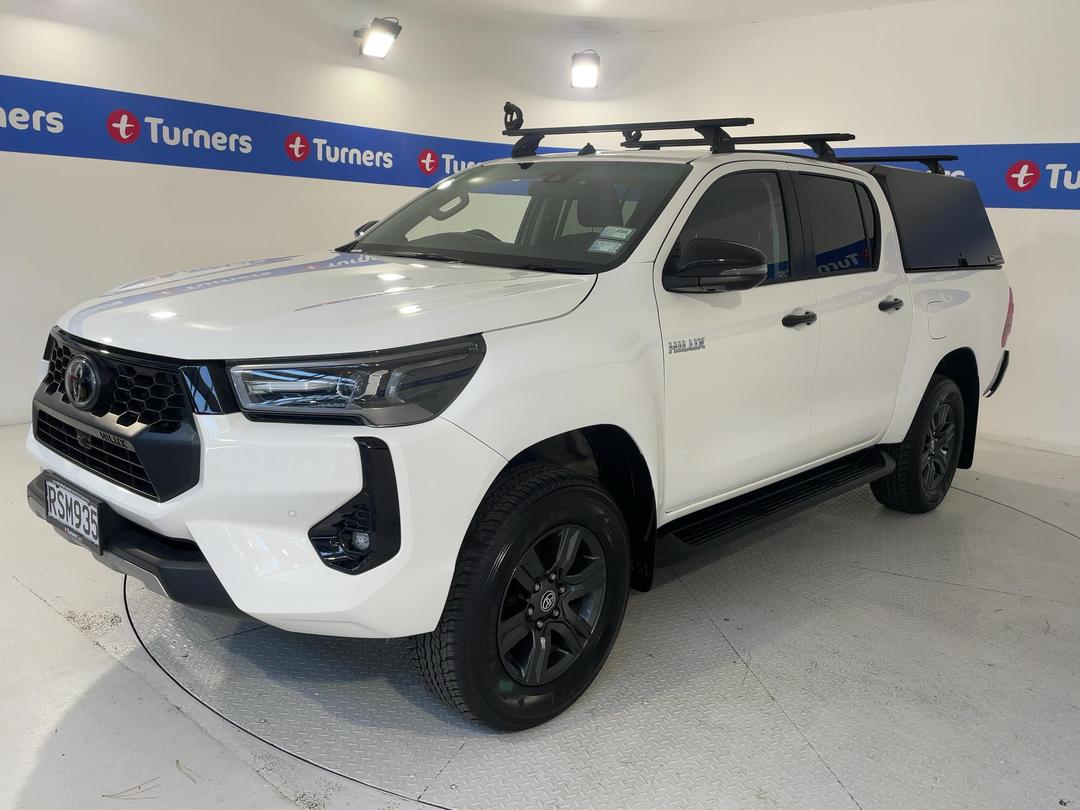 Photo '4' of Toyota Hilux