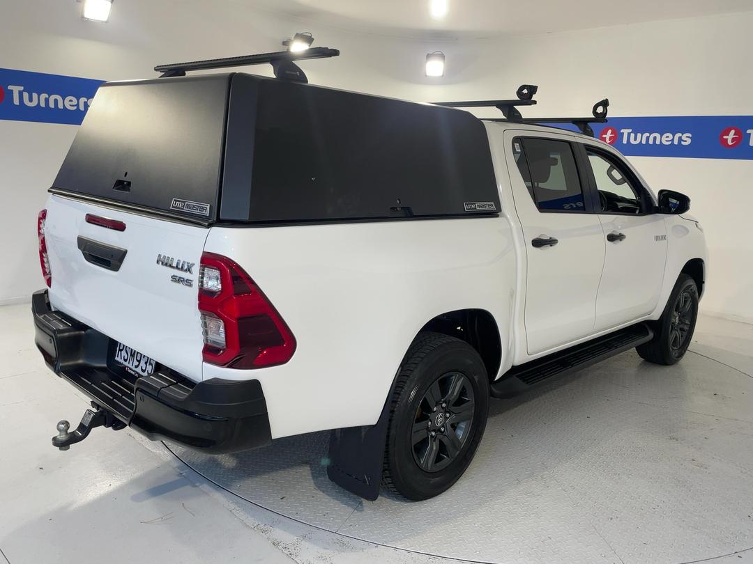Photo '7' of Toyota Hilux