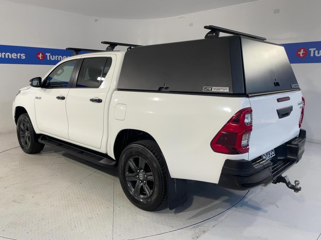 Photo '5' of Toyota Hilux