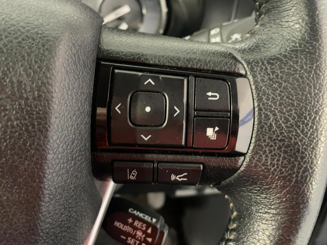 Photo '26' of Toyota Hilux