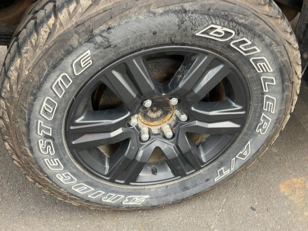 Photo '5' of Toyota Hilux SR5 TD DC Photo '5' of Toyota Hilux SR5 TD DC