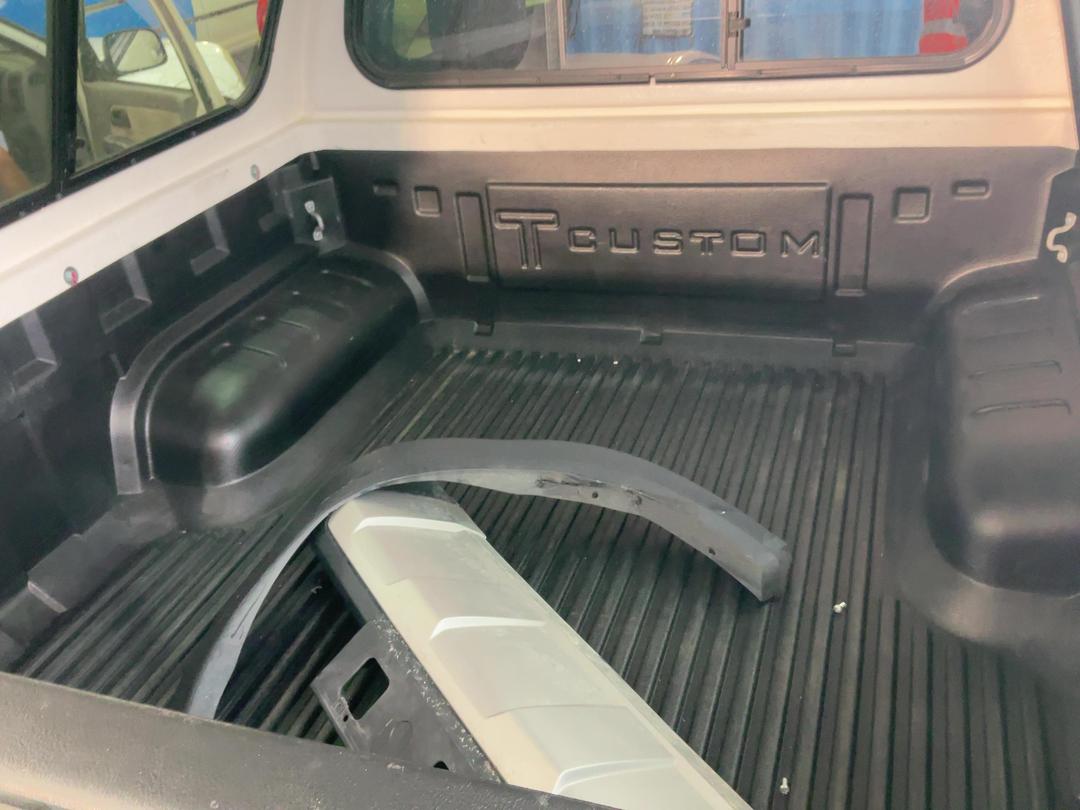 Photo '20' of Toyota Hilux SR5 TD DC