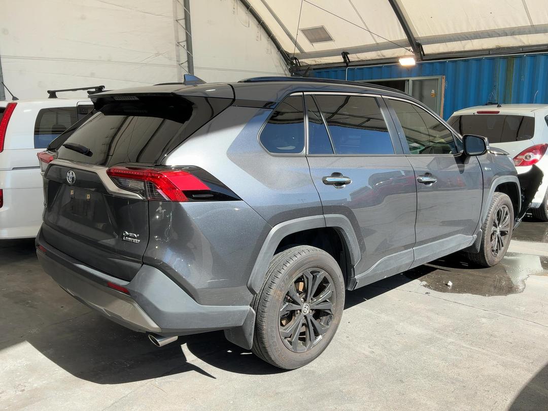 Photo '12' of Toyota Rav4 Limited Photo '12' of Toyota Rav4 Limited