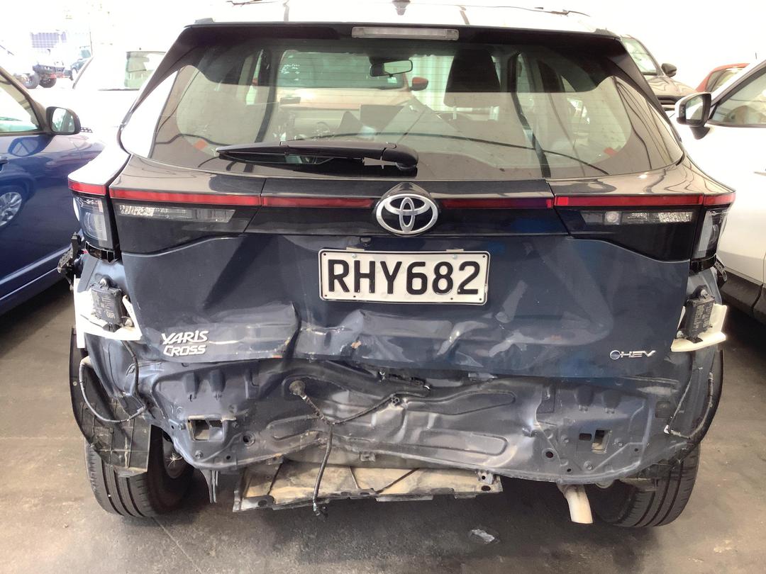 Photo '6' of Toyota Yaris Cross GX