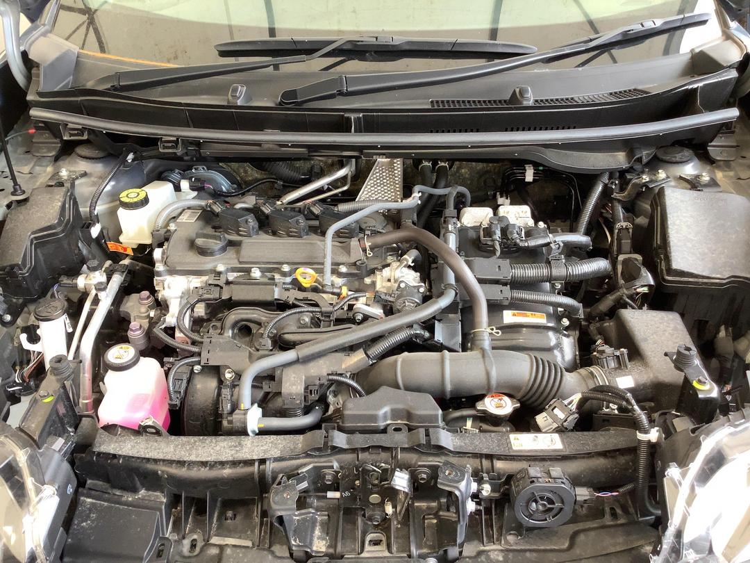 Photo '11' of Toyota Yaris Cross GX