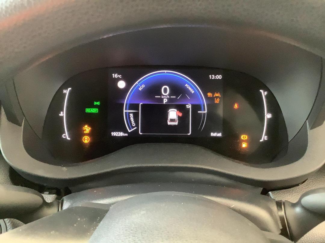 Photo '15' of Toyota Yaris Cross GX