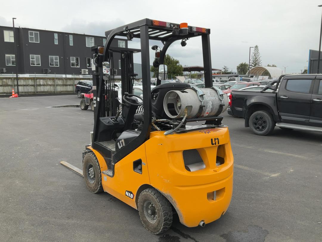 Photo '6' of UN FGL18T-FNJK2 Forklift