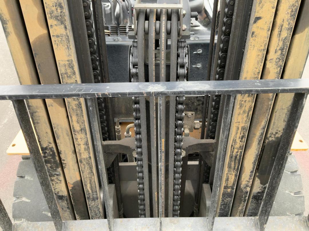 Photo '14' of UN FGL30TT-F1JK1 Forklift