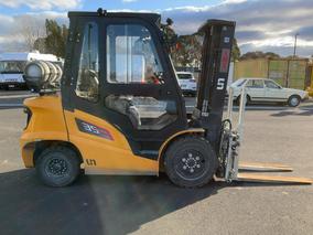 Photo '3' of UN FGL35TT-F1JK1 Forklift