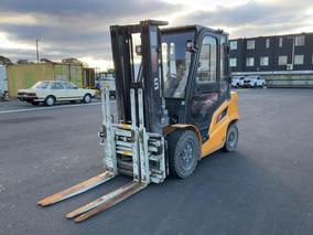 Photo '10' of UN FGL35TT-F1JK1 Forklift