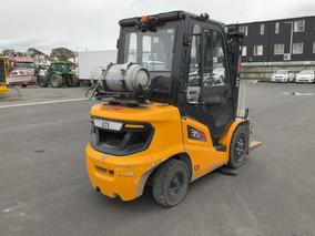 Photo '4' of UN FGL35TT-F1JK1 Forklift