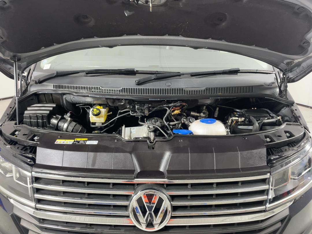Photo '13' of Volkswagen T6