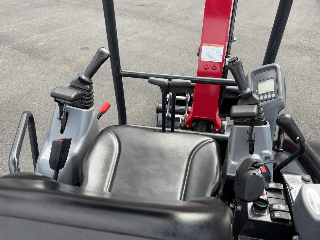 Photo '31' of Yanmar VIO25-6A Excavator