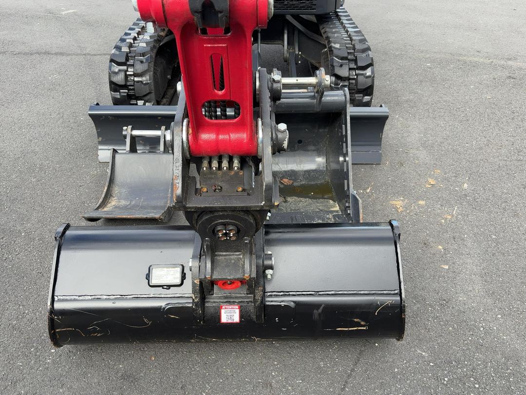 Photo '34' of Yanmar VIO25-6A Excavator