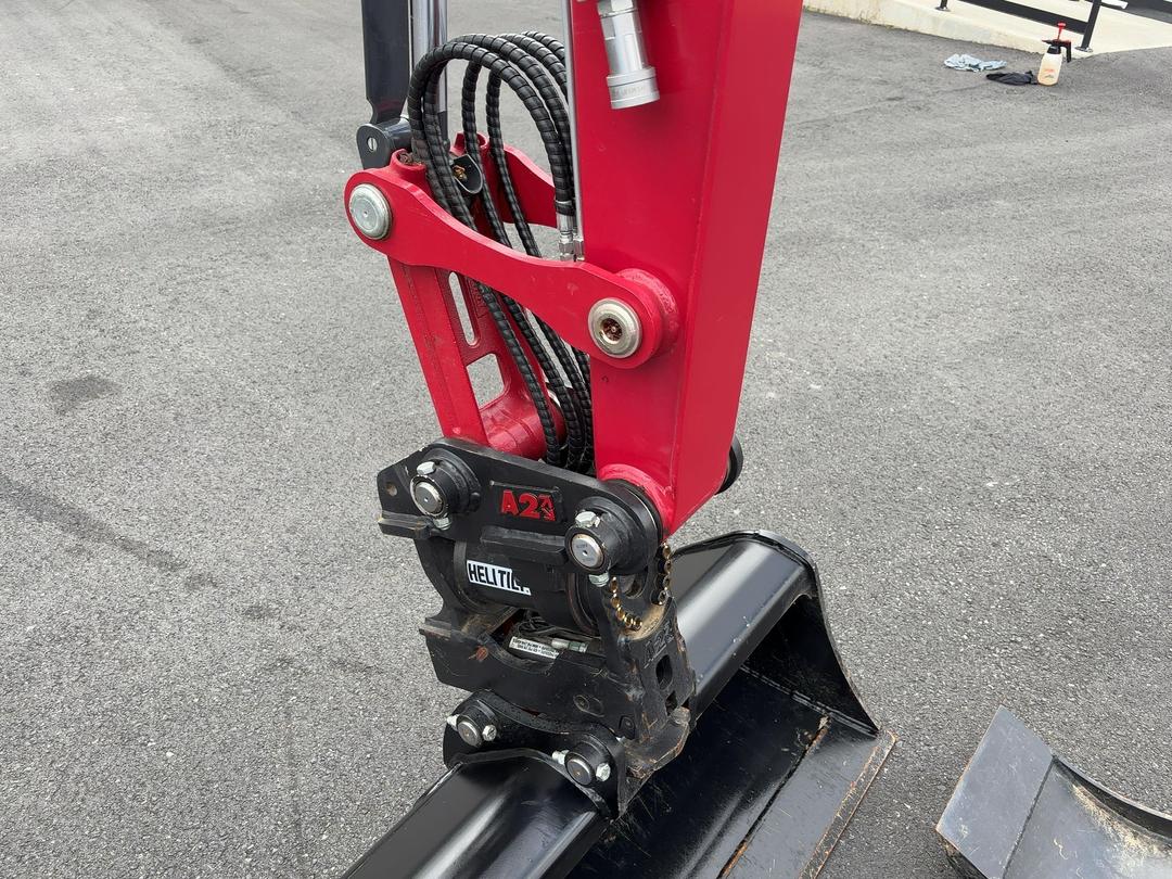 Photo '40' of Yanmar VIO25-6A Excavator