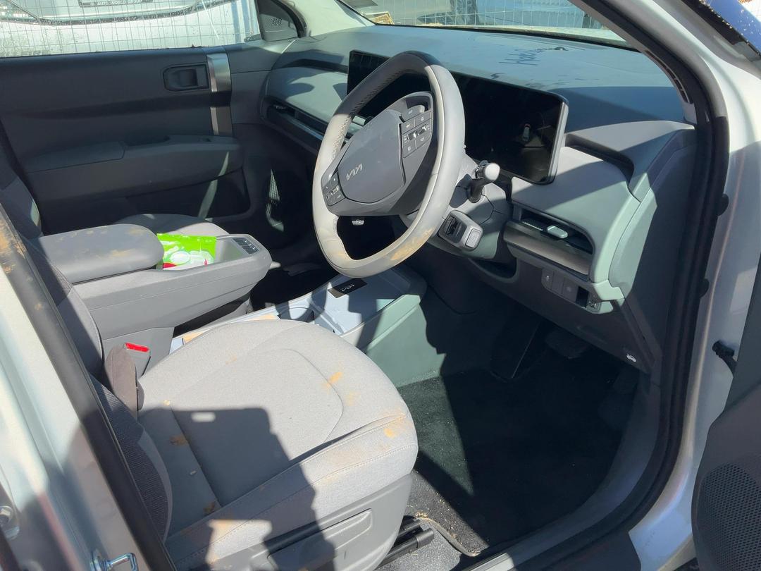 Photo '11' of KIA EV3 Light LR 2WD Photo '11' of KIA EV3 Light LR 2WD