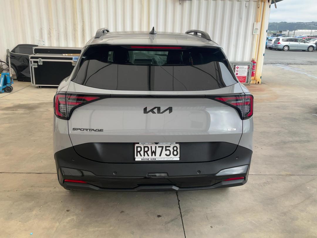Photo '7' of KIA Sportage X-Line HEV 2WD Photo '7' of KIA Sportage X-Line HEV 2WD