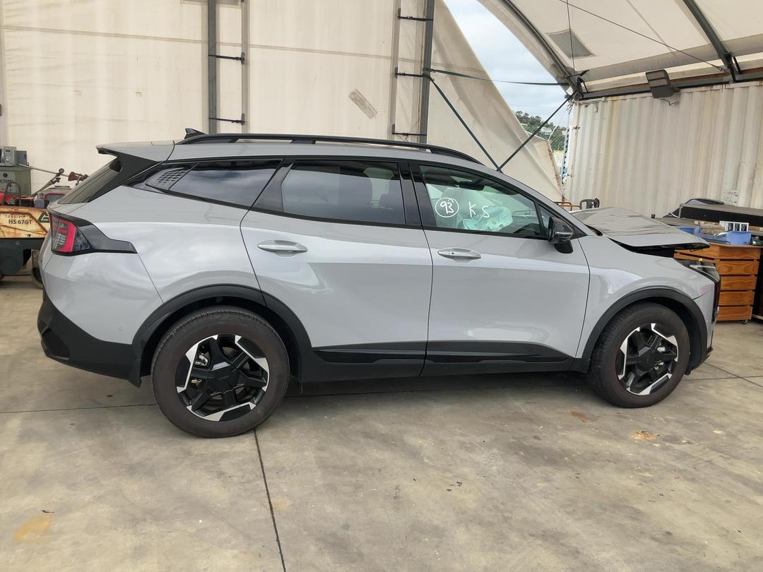 Photo '9' of KIA Sportage X-Line HEV 2WD Photo '9' of KIA Sportage X-Line HEV 2WD