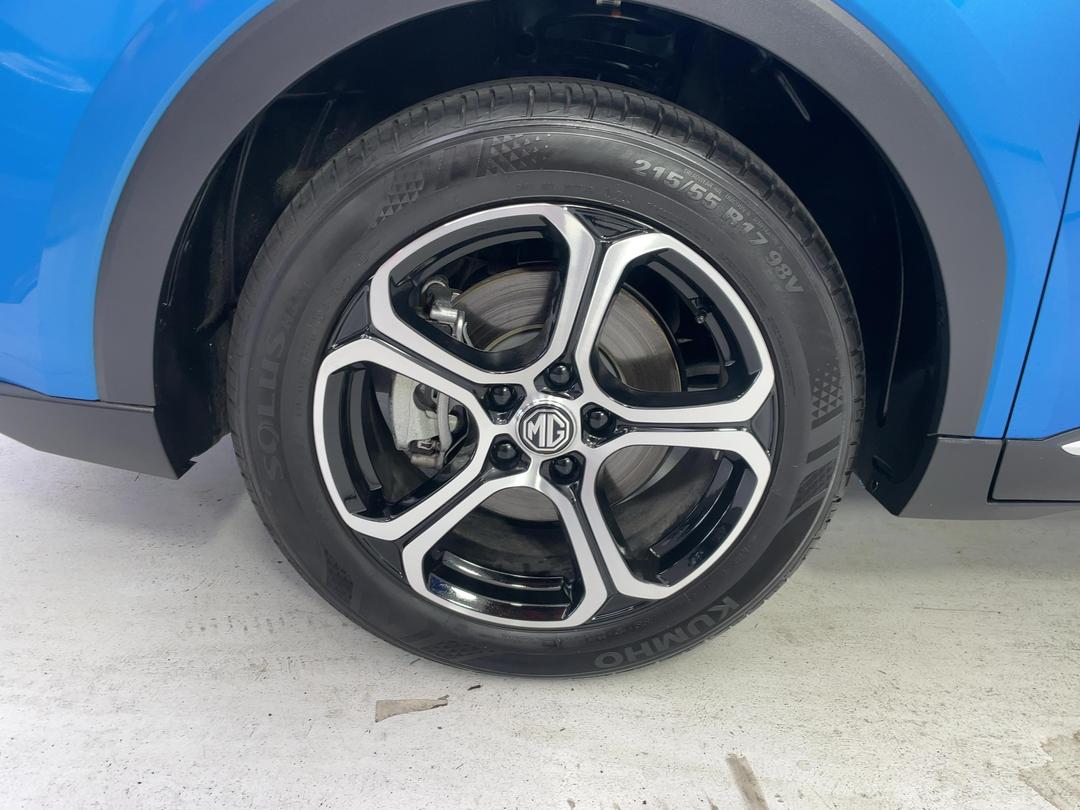 Photo '10' of MG ZS