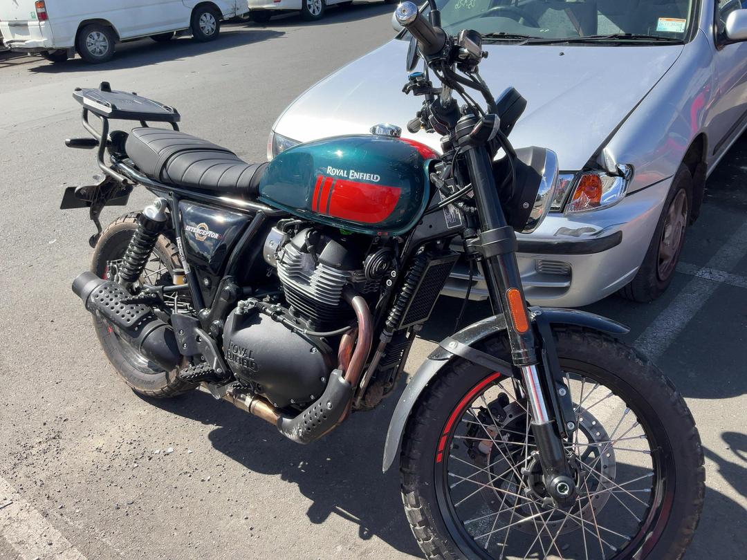 Photo '2' of Royal Enfield Bear 650