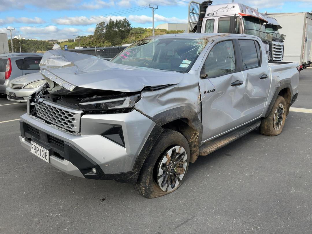 Photo '4' of Toyota Hilux SR5 Limited TD DC Photo '4' of Toyota Hilux SR5 Limited TD DC