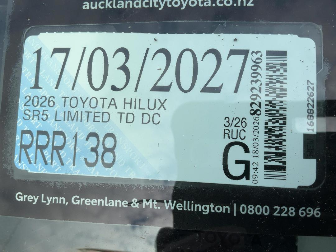 Photo '17' of Toyota Hilux SR5 Limited TD DC Photo '17' of Toyota Hilux SR5 Limited TD DC