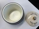 Thumbnail '3' of Black & White Scotch Whisky containers