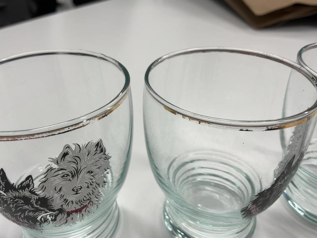 Photo '3' of Black & White Scotch Whisky glasses Photo '3' of Black & White Scotch Whisky glasses