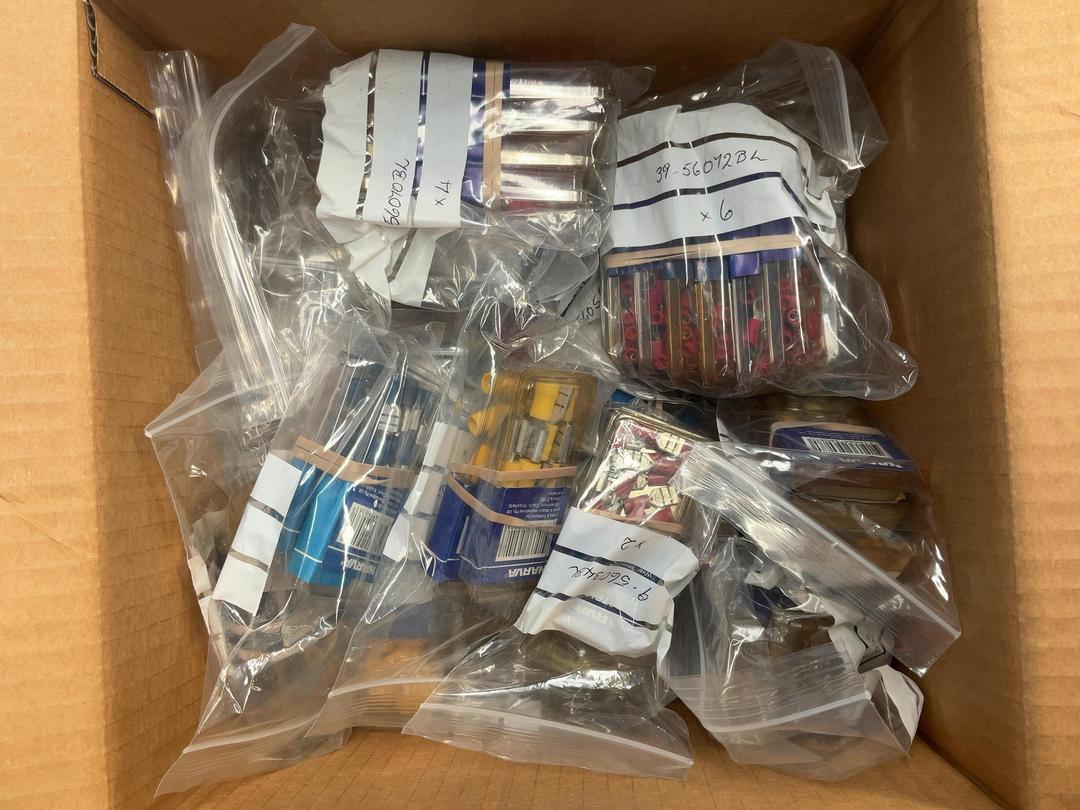 Photo '4' of Narva Insulated Terminal Packs - Automotive Electrical Parts *New* Photo '4' of Narva Insulated Terminal Packs - Automotive Electrical Parts *New*