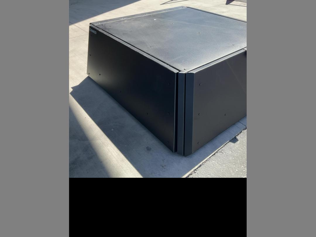Photo '3' of Camco - Stealth Aluminium Double Cab Ute Canopy - 2022+ Ford Ranger Photo '3' of Camco - Stealth Aluminium Double Cab Ute Canopy - 2022+ Ford Ranger