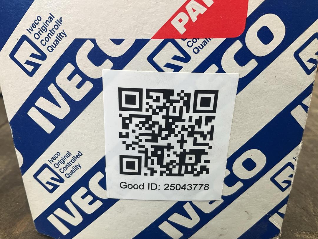 Photo '4' of Iveco Oil Filter Photo '4' of Iveco Oil Filter