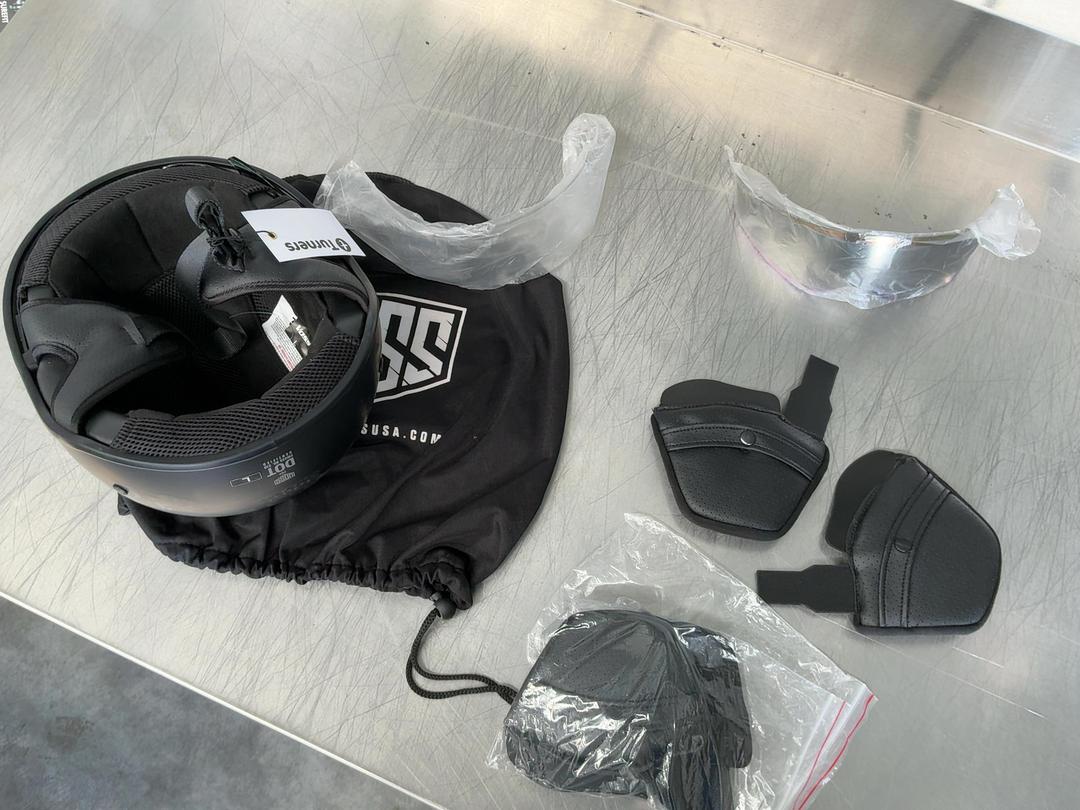 Photo '3' of 2021 Voss 707 Dot Size: L Helmet Photo '3' of 2021 Voss 707 Dot Size: L Helmet
