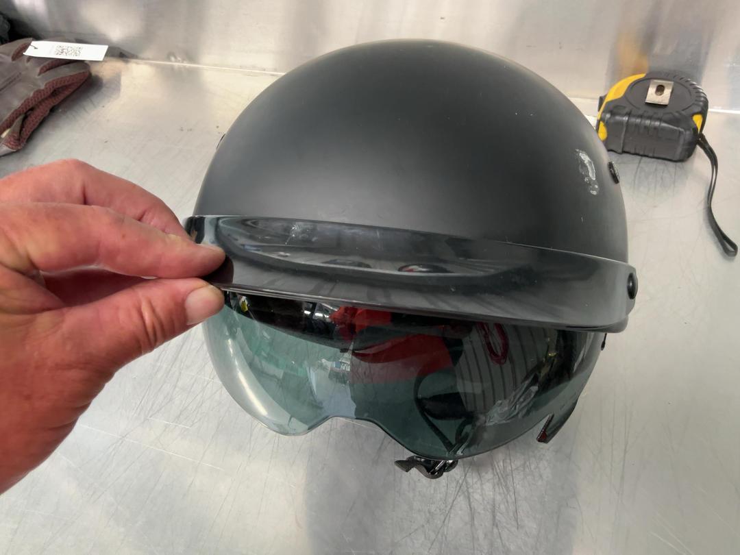 Photo '2' of Motorcycle helmet Photo '2' of Motorcycle helmet