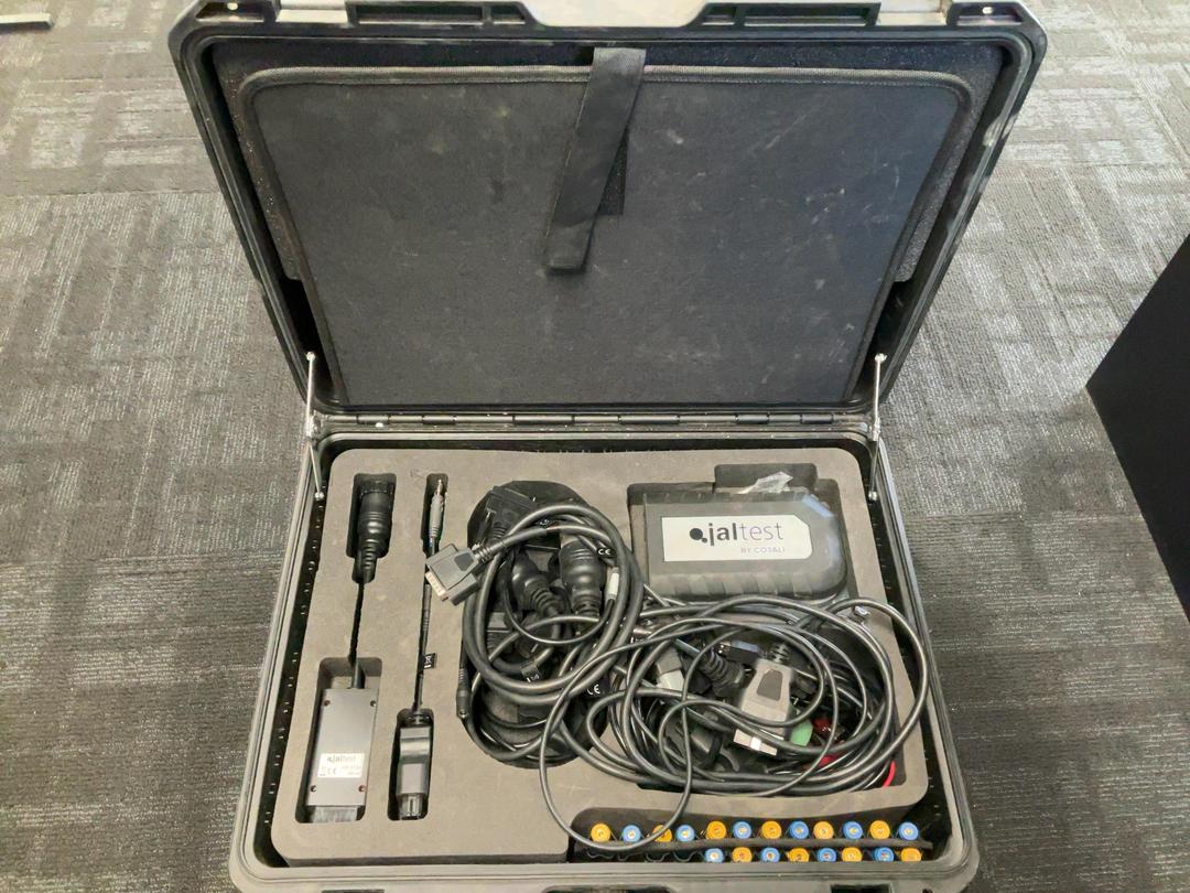 Photo '2' of Commercial Vehicle Diagnostic Kit
