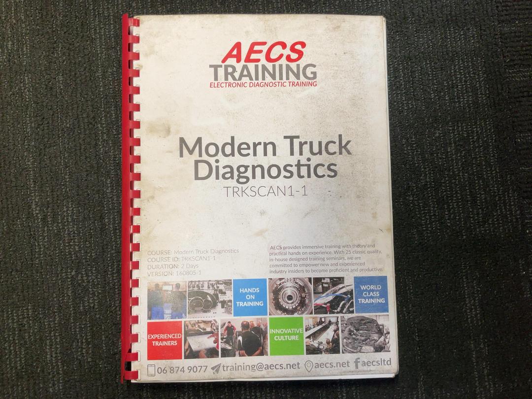 Photo '11' of Commercial Vehicle Diagnostic Kit