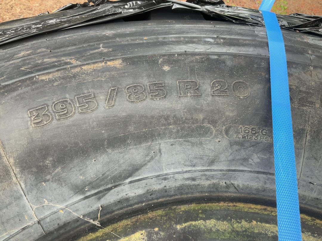 Photo '3' of Radial Tyres 395/85R20 Qty-3 Photo '3' of Radial Tyres 395/85R20 Qty-3