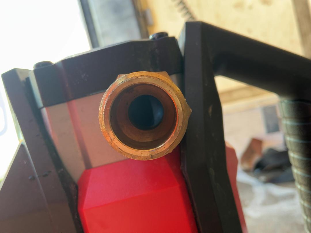 Photo '4' of Milwaukee M18 TP Transfer Pump Photo '4' of Milwaukee M18 TP Transfer Pump