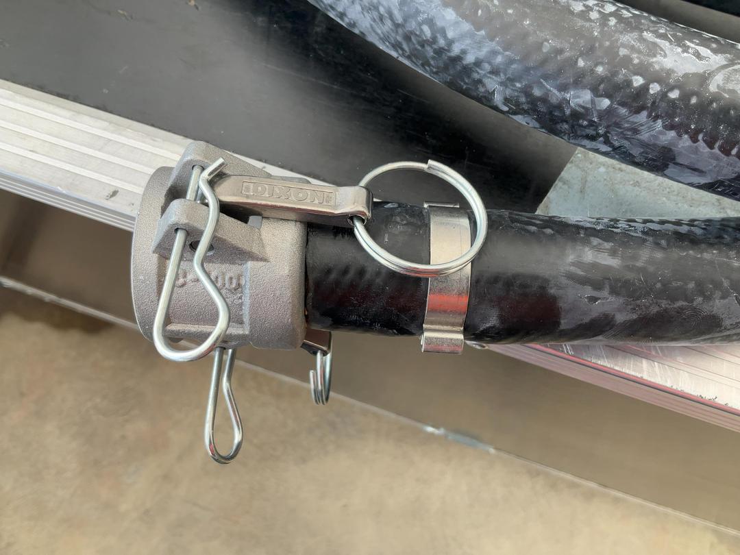 Photo '4' of Industrial hose w/ two female camlocks x2 Photo '4' of Industrial hose w/ two female camlocks x2