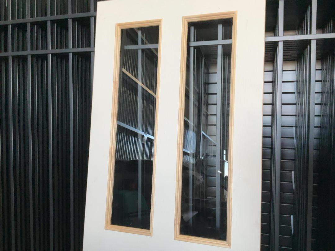 Photo '2' of Hume - Glazed Internal Door 1980x760 PPHC Oak Wood Photo '2' of Hume - Glazed Internal Door 1980x760 PPHC Oak Wood