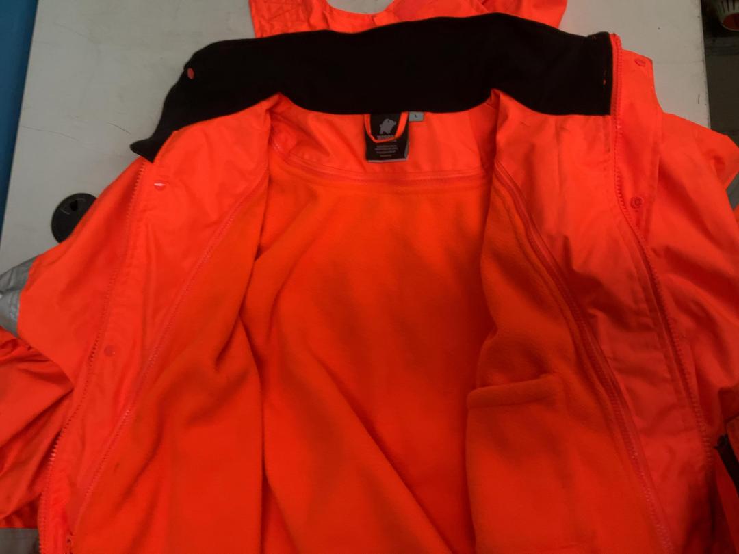 Photo '3' of Bison size L high vis rain jacket Photo '3' of Bison size L high vis rain jacket
