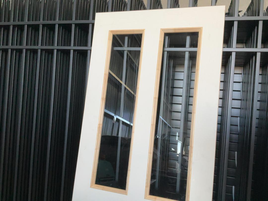Photo '2' of Hume - Glazed Internal Door 1980x760 PPHC Oak Wood Photo '2' of Hume - Glazed Internal Door 1980x760 PPHC Oak Wood