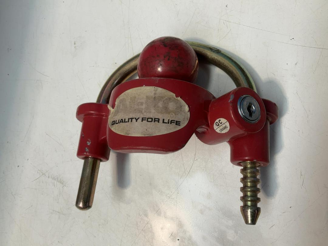 Photo '4' of Hard Hats, Strops Etc Photo '4' of Hard Hats, Strops Etc