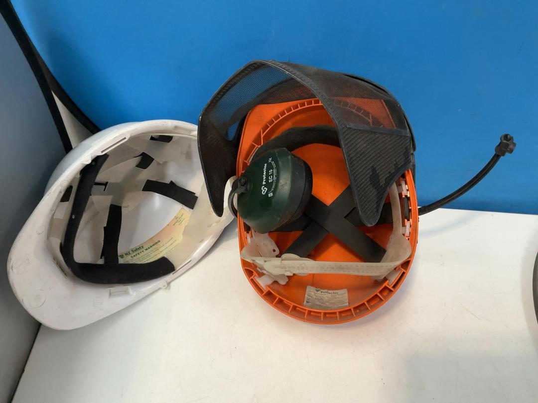Photo '9' of Hard Hats, Strops Etc Photo '9' of Hard Hats, Strops Etc