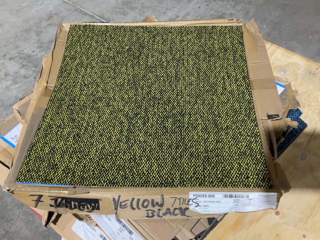Photo '2' of 4 x boxes of various carpet tiles Photo '2' of 4 x boxes of various carpet tiles