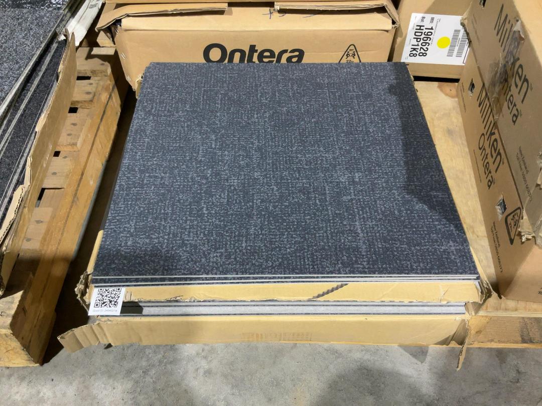 Photo '2' of 1 x box of grey fleck carpet tiles Photo '2' of 1 x box of grey fleck carpet tiles