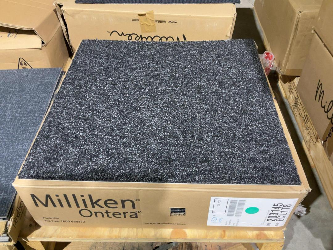 Photo '3' of 1 x box of black fleck carpet tiles Photo '3' of 1 x box of black fleck carpet tiles